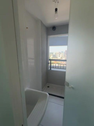 Imagem Apartamento com 2 Quartos à Venda, 81 m²