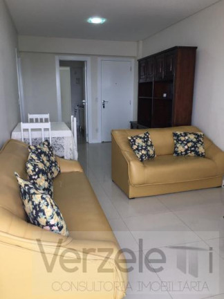 Imagem Apartamento com 3 Quartos para Temporada, 150 m² em Centro - Balneário Camboriú Imagem Apartamento com 3 Quartos para Temporada, 150 m² em Centro - Balneário Camboriú