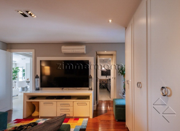 Imagem Apartamento com 4 Quartos à Venda, 450 m² em Brooklin - São Paulo Imagem Apartamento com 4 Quartos à Venda, 450 m² em Brooklin - São Paulo