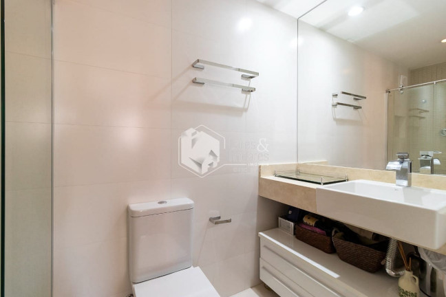 Imagem Apartamento com 2 Quartos à Venda, 60 m² em Moema - São Paulo