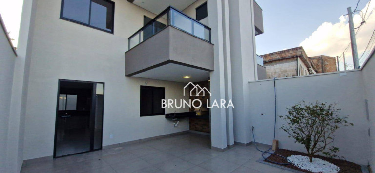 Imagem Casa com 3 Quartos à Venda, 108 m² em Jardim Alterosas 2° Seção - Betim
