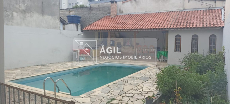 Casa com 3 Quartos à Venda, 430 m² em São João - Jacareí