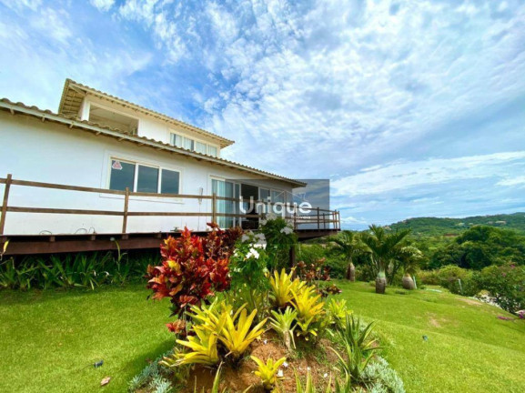 Imagem Casa com 5 Quartos à Venda, 300 m² em Ferradura - Armação Dos Búzios Imagem Casa com 5 Quartos à Venda, 300 m² em Ferradura - Armação Dos Búzios