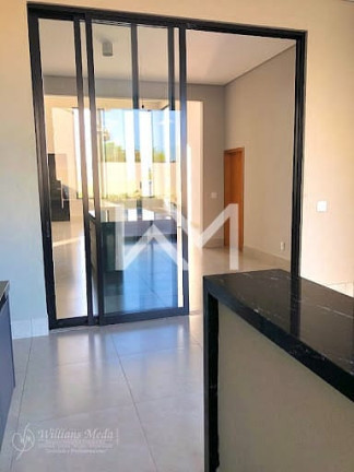 Imagem Casa com 3 Quartos à Venda, 264 m² em Tanque - Atibaia Imagem Casa com 3 Quartos à Venda, 264 m² em Tanque - Atibaia