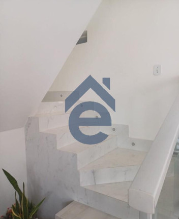 Imagem Casa com 4 Quartos à Venda, 190 m² em Antares - Maceió Imagem Casa com 4 Quartos à Venda, 190 m² em Antares - Maceió