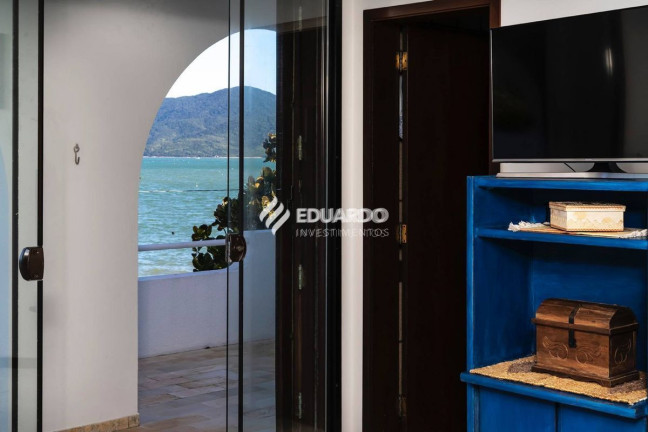 Imagem Casa de Condomínio com 4 Quartos à Venda, 176 m² em Canto Grande - Bombinhas Imagem Casa de Condomínio com 4 Quartos à Venda, 176 m² em Canto Grande - Bombinhas