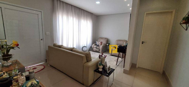 Imagem Casa com 3 Quartos à Venda, 240 m² em Vila Omar - Americana