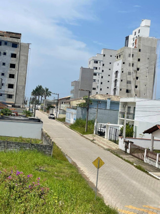 Imagem Casa com 3 Quartos à Venda, 136 m² em Itacolomi - Balneário Piçarras