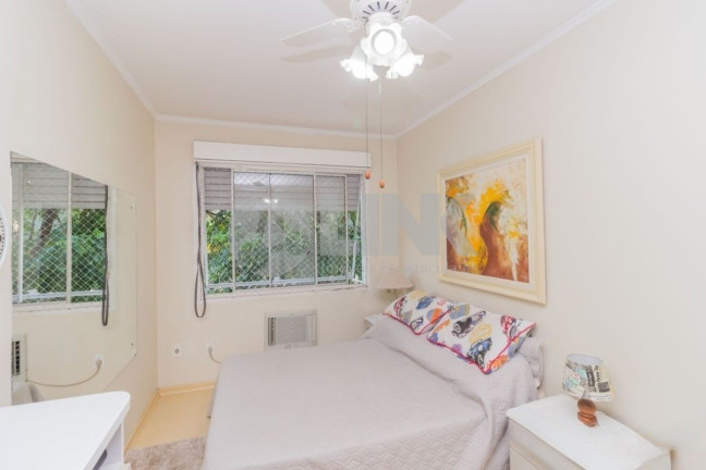 Imagem Apartamento com 3 Quartos à Venda, 77 m² em Passo Da Areia - Porto Alegre