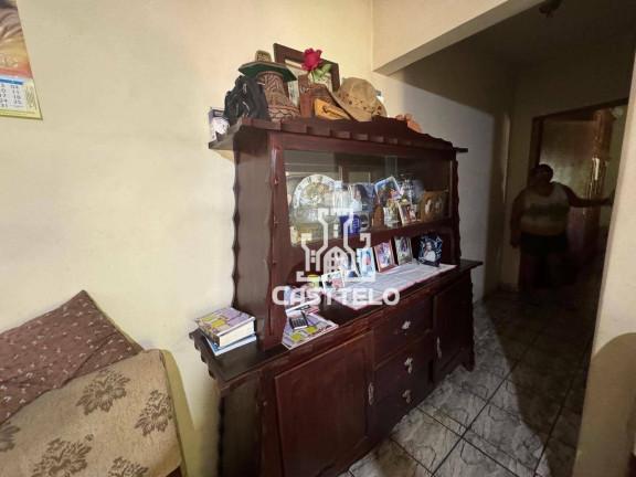 Imagem Casa com 2 Quartos à Venda, 111 m² em Califórnia - Londrina Imagem Casa com 2 Quartos à Venda, 111 m² em Califórnia - Londrina