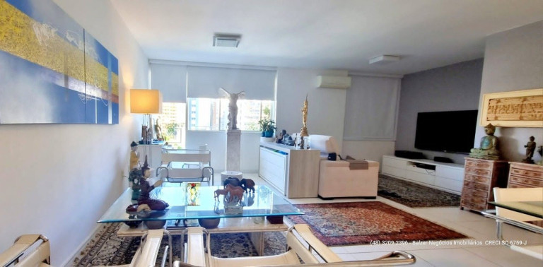 Imagem Apartamento com 2 Quartos à Venda, 144 m² em Centro - Florianópolis Imagem Apartamento com 2 Quartos à Venda, 144 m² em Centro - Florianópolis