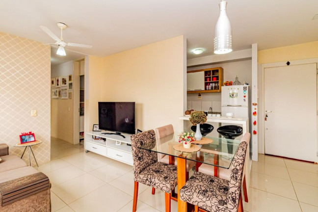 Imagem Apartamento com 3 Quartos à Venda, 67 m² em Protásio Alves - Porto Alegre
