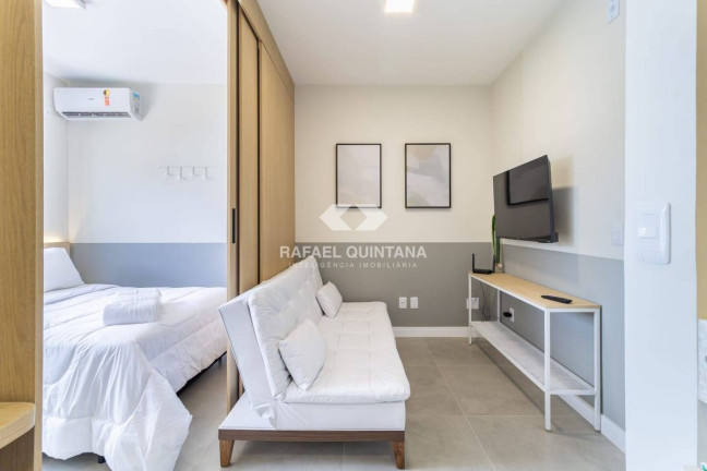 Imagem Apartamento à Venda, 23 m² em Centro - Florianópolis Imagem Apartamento à Venda, 23 m² em Centro - Florianópolis