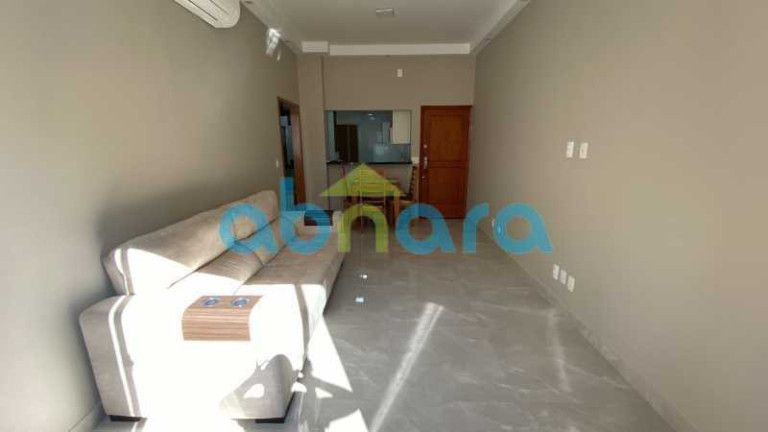 Imagem Apartamento com 2 Quartos à Venda, 63 m² em Copacabana - Rio De Janeiro Imagem Apartamento com 2 Quartos à Venda, 63 m² em Copacabana - Rio De Janeiro