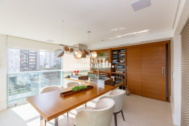 Imagem Apartamento com 4 Quartos à Venda, 251 m² em Campo Belo - São Paulo