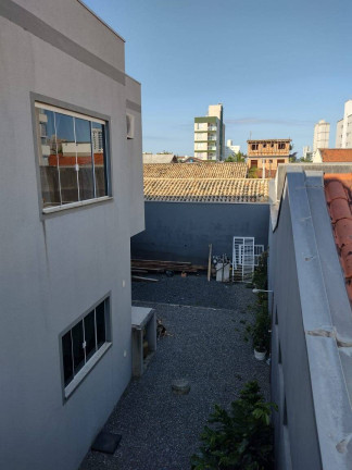 Imagem Sobrado com 3 Quartos à Venda, 149 m² em Balneário Perequê - Porto Belo Imagem Sobrado com 3 Quartos à Venda, 149 m² em Balneário Perequê - Porto Belo