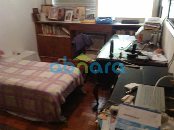 Imagem Apartamento com 4 Quartos à Venda, 246 m² em Copacabana - Rio De Janeiro Imagem Apartamento com 4 Quartos à Venda, 246 m² em Copacabana - Rio De Janeiro