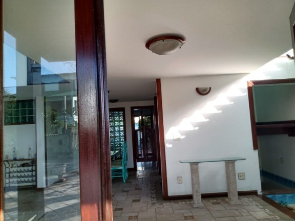 Imagem Casa com 4 Quartos à Venda, 405 m² em Piratininga - Niterói Imagem Casa com 4 Quartos à Venda, 405 m² em Piratininga - Niterói