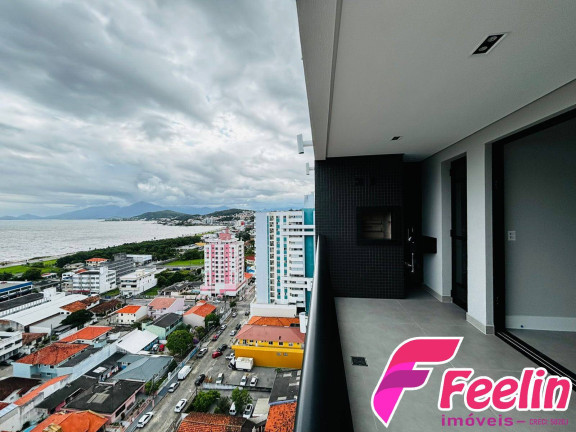 Apartamento com 2 Quartos à Venda, 74 m² em Kobrasol - São José