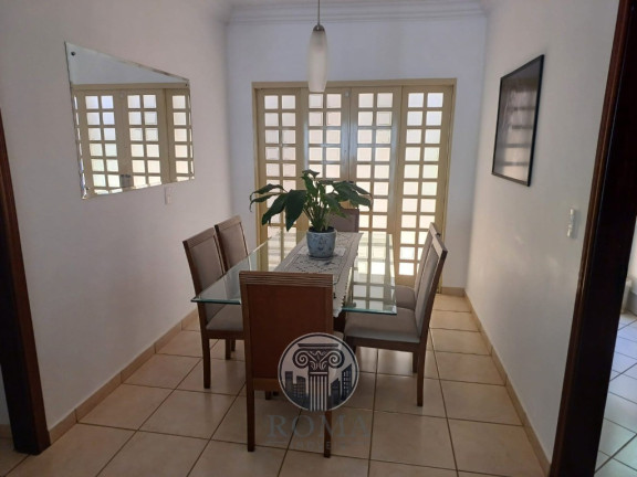 Imagem Casa com 3 Quartos à Venda, 200 m² em Jardim Manoel Penna - Ribeirão Preto Imagem Casa com 3 Quartos à Venda, 200 m² em Jardim Manoel Penna - Ribeirão Preto