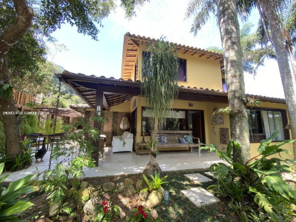 Casa com 5 Quartos à Venda, 214 m² em Centro - Armação Dos Búzios