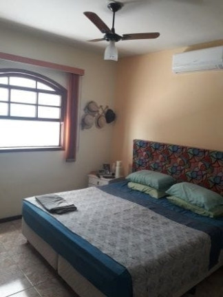 Imagem Casa com 3 Quartos à Venda, 225 m² em Crispim - Pindamonhangaba