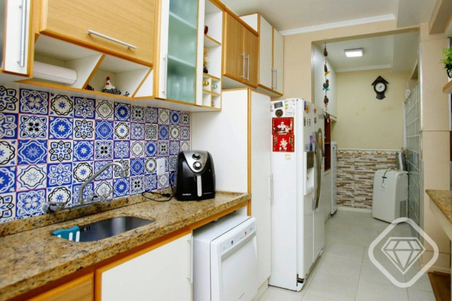 Imagem Casa com 4 Quartos à Venda, 265 m² em Ipanema - Porto Alegre