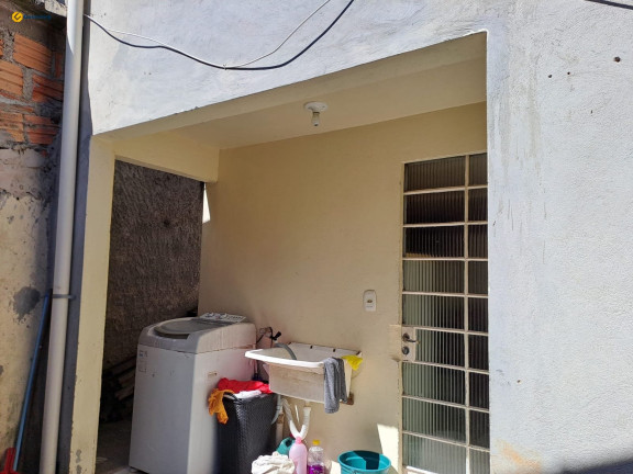 Imagem Casa com 8 Quartos à Venda, 295 m² em Agronômica - Florianopolis Imagem Casa com 8 Quartos à Venda, 295 m² em Agronômica - Florianopolis