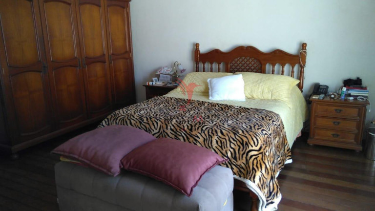 Imagem Casa com 8 Quartos à Venda, 200 m² em Centro - Pelotas
