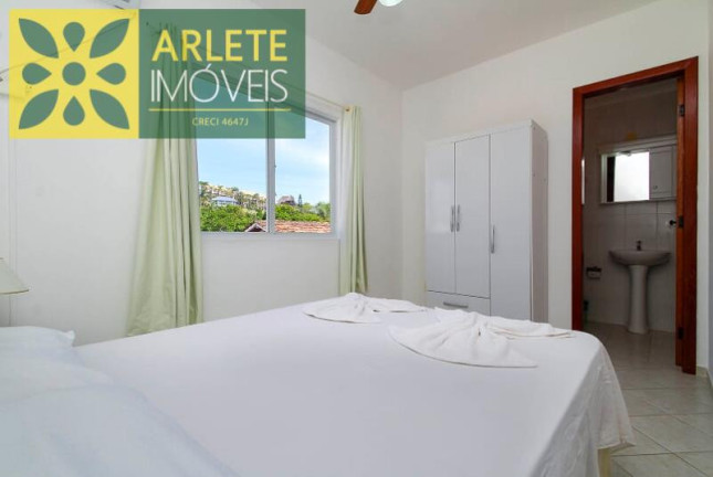 Imagem Apartamento com 2 Quartos para Alugar ou Temporada, 65 m² em Centro - Bombinhas Imagem Apartamento com 2 Quartos para Alugar ou Temporada, 65 m² em Centro - Bombinhas