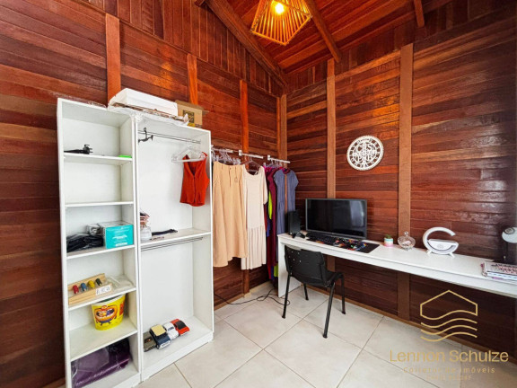 Imagem Casa com 3 Quartos à Venda, 152 m² em Pinheiros - Balneário Barra Do Sul Imagem Casa com 3 Quartos à Venda, 152 m² em Pinheiros - Balneário Barra Do Sul