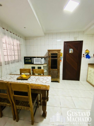 Imagem Casa com 4 Quartos à Venda, 190 m² em Parque Das Ilhas - Volta Redonda Imagem Casa com 4 Quartos à Venda, 190 m² em Parque Das Ilhas - Volta Redonda