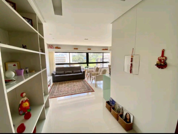 Imagem Flat com 2 Quartos à Venda, 80 m² em Ondina - Salvador Imagem Flat com 2 Quartos à Venda, 80 m² em Ondina - Salvador