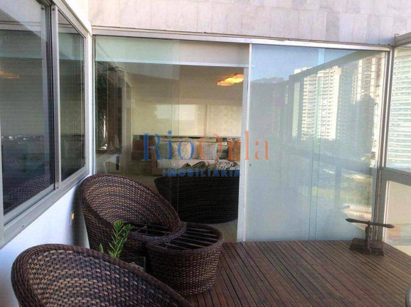 Imagem Apartamento com 3 Quartos à Venda, 231 m² em Barra Da Tijuca - Rio De Janeiro Imagem Apartamento com 3 Quartos à Venda, 231 m² em Barra Da Tijuca - Rio De Janeiro