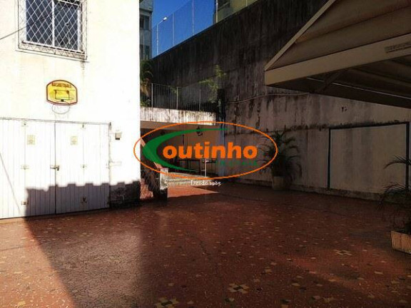 Imagem Casa com 5 Quartos à Venda, 254 m² em Andaraí - Rio De Janeiro Imagem Casa com 5 Quartos à Venda, 254 m² em Andaraí - Rio De Janeiro