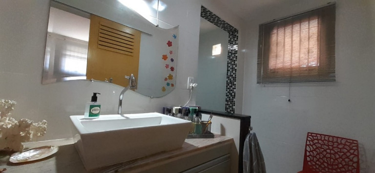 Imagem Imóvel com 5 Quartos à Venda, 371 m² em Passagem - Cabo Frio