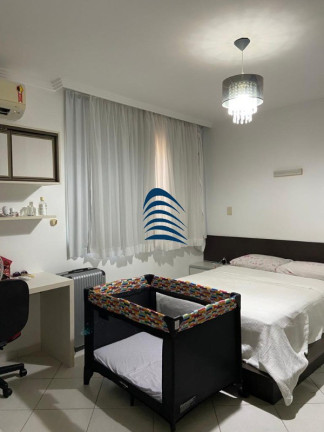 Imagem Casa com 4 Quartos à Venda, 468 m² em Buraquinho - Lauro De Freitas Imagem Casa com 4 Quartos à Venda, 468 m² em Buraquinho - Lauro De Freitas