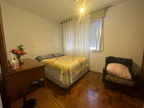 Imagem Imóvel com 3 Quartos à Venda, em Menino Deus - Porto Alegre Imagem Imóvel com 3 Quartos à Venda, em Menino Deus - Porto Alegre