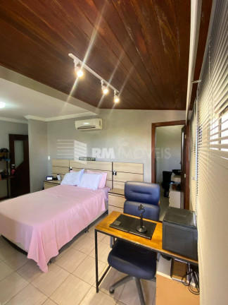 Imagem Casa com 5 Quartos à Venda, em Stella Maris - Salvador Imagem Casa com 5 Quartos à Venda, em Stella Maris - Salvador