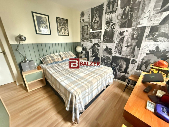 Imagem Apartamento com 2 Quartos à Venda, 71 m² em Centro - Florianópolis Imagem Apartamento com 2 Quartos à Venda, 71 m² em Centro - Florianópolis