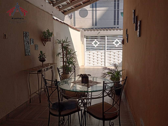 Imagem Casa com 2 Quartos à Venda, em Vila Tupi - Praia Grande Imagem Casa com 2 Quartos à Venda, em Vila Tupi - Praia Grande