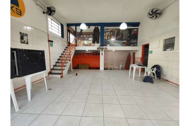 Imagem Casa com 6 Quartos à Venda, 200 m² em Vila Guarani (z Sul) - São Paulo