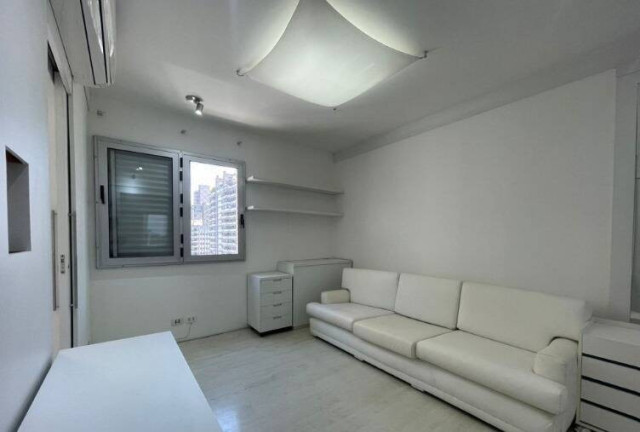 Imagem Apartamento com 3 Quartos à Venda, 199 m² em Moema - São Paulo Imagem Apartamento com 3 Quartos à Venda, 199 m² em Moema - São Paulo