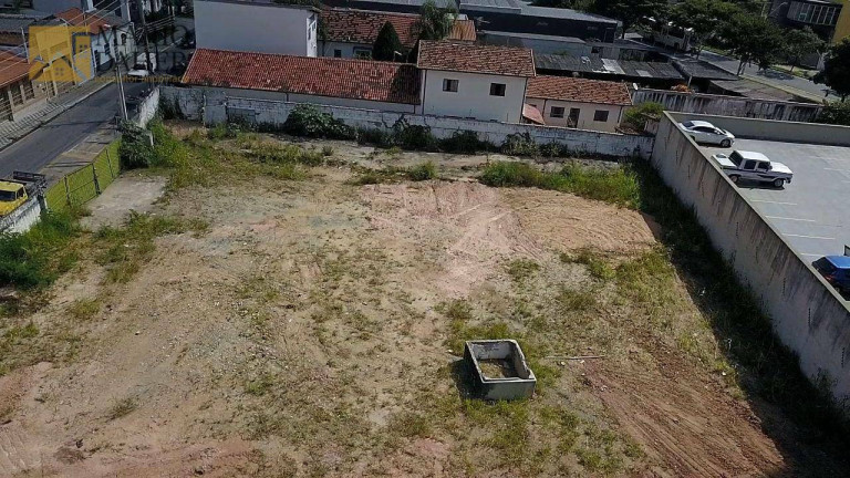 Imagem Terreno à Venda, 2.121 m² em Centro - Jacareí Imagem Terreno à Venda, 2.121 m² em Centro - Jacareí