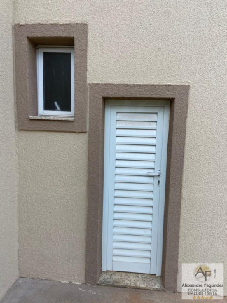 Imagem Casa com 3 Quartos à Venda, 100 m² em Vila Maria - Aparecida De Goiânia