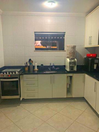 Imagem Casa com 4 Quartos à Venda, 160 m² em Buraquinho - Lauro De Freitas Imagem Casa com 4 Quartos à Venda, 160 m² em Buraquinho - Lauro De Freitas