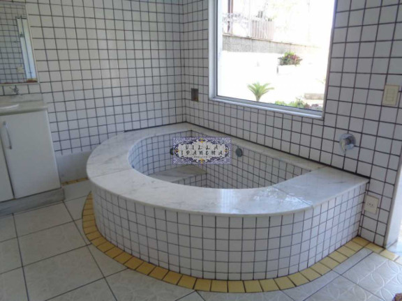 Imóvel com 4 Quartos à Venda, 250 m² em Iucas - Teresópolis