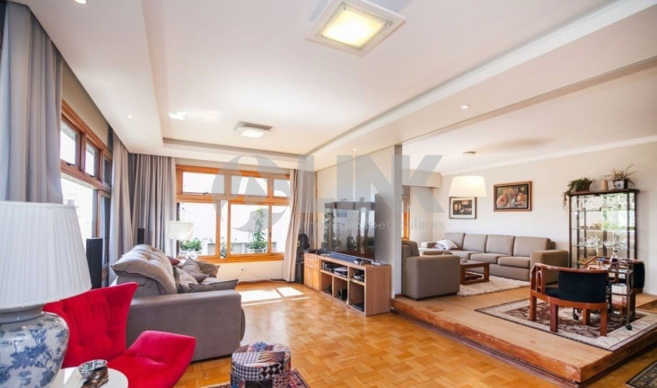 Apartamento com 3 Quartos à Venda, 232 m² em Bela Vista - Porto Alegre