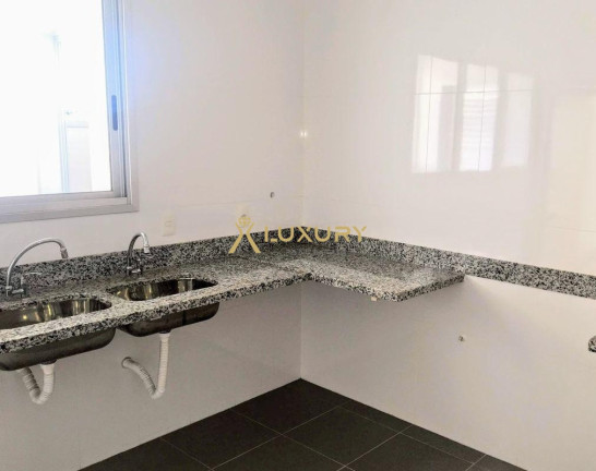 Imagem Imóvel com 4 Quartos à Venda, 137 m² em Vila Da Serra - Nova Lima