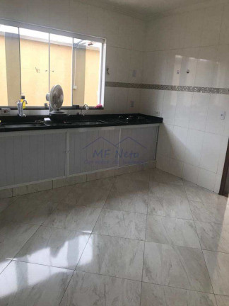 Imagem Casa com 3 Quartos à Venda, 250 m² em Jardim Treviso - Pirassununga Imagem Casa com 3 Quartos à Venda, 250 m² em Jardim Treviso - Pirassununga
